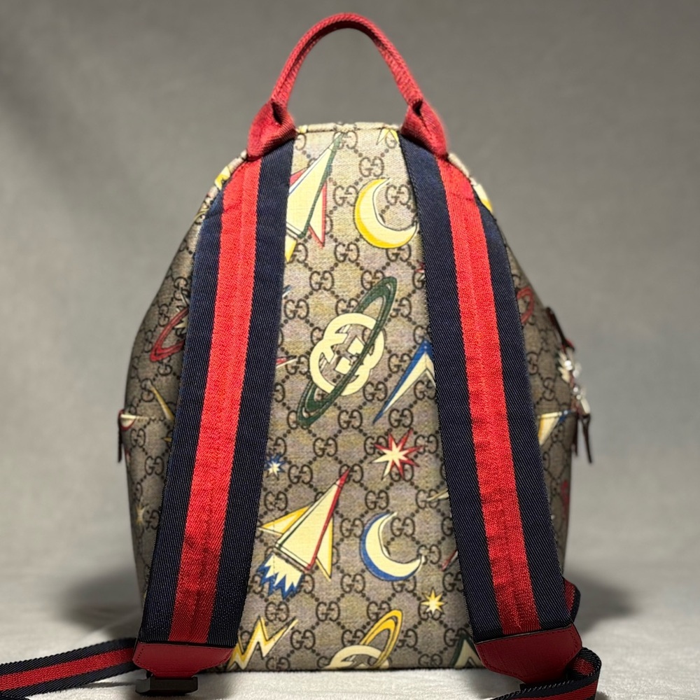 Authentic GUCCI GG Supreme Monogram Space Themed Backpack - Picture 3 of 14